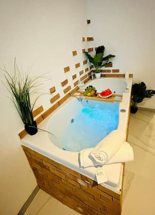 Studio Love Jacuzzi 마르세유 외부 사진